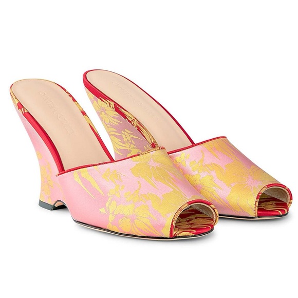 Cynthia Rowley Metallic Gold Foil Satin Wedge Sz: 7 - Picture 3 of 13